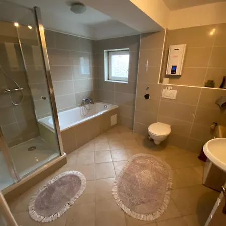 Apartamento Wohnen Auf Zeit In Essen